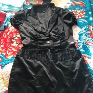 Black coat with pencil skirt(FORMAL)